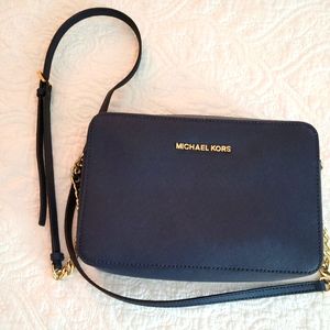 MICHAEL KORS Jet Set Large Saffiano Leather Crossbody Bag